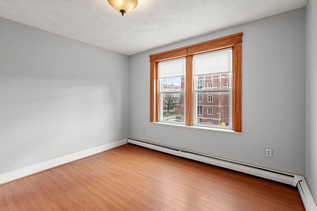 6 Chatham Place, Unit 6 Worcester, MA 01609 - Photo 5 of 30