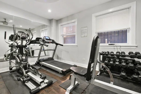 $1,245 | 7450 North Greenview Avenue, Unit 32, Chicago, IL 60626