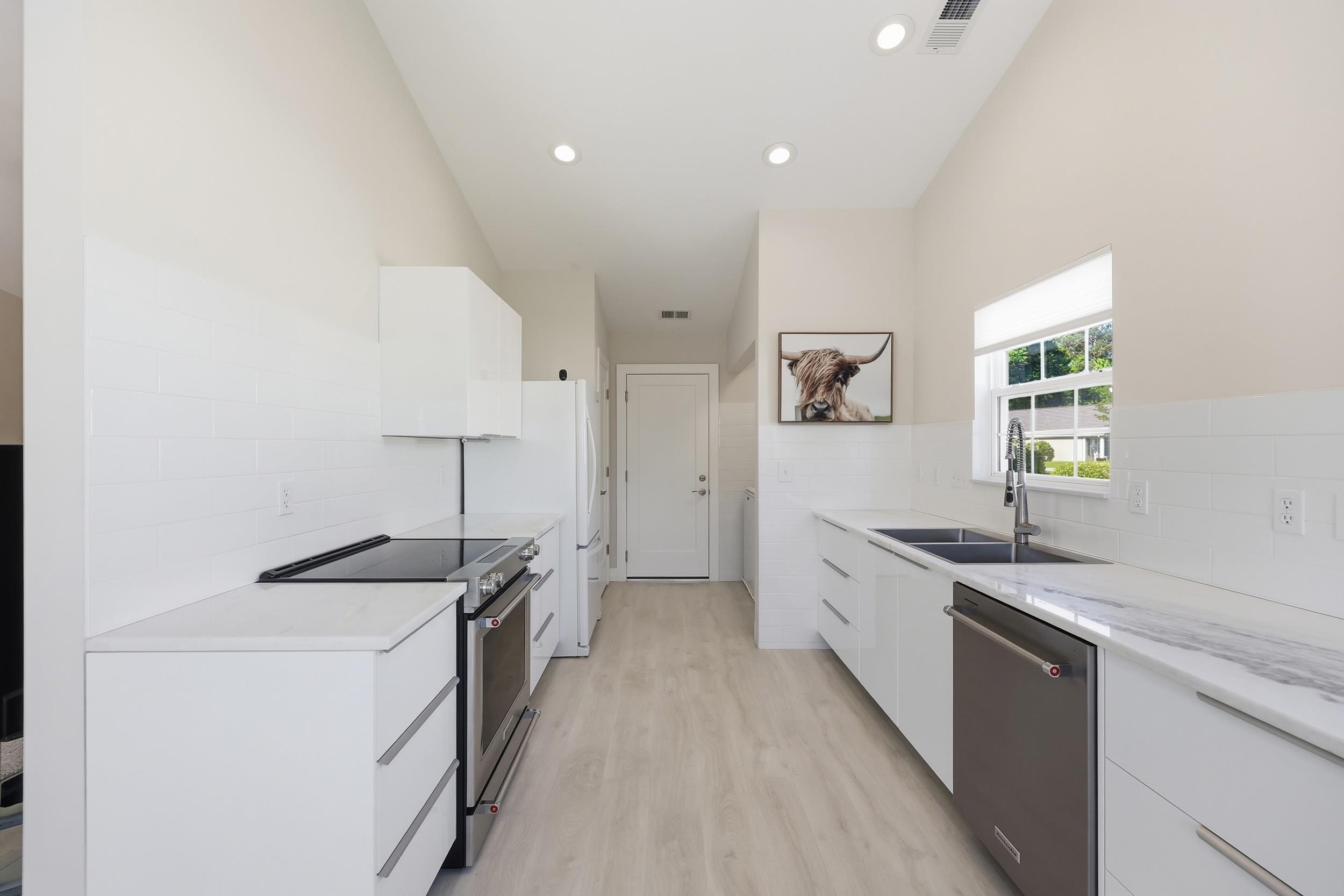 110 Marbella Drive Murrells Inlet, SC 29576 - Photo 15 of 58