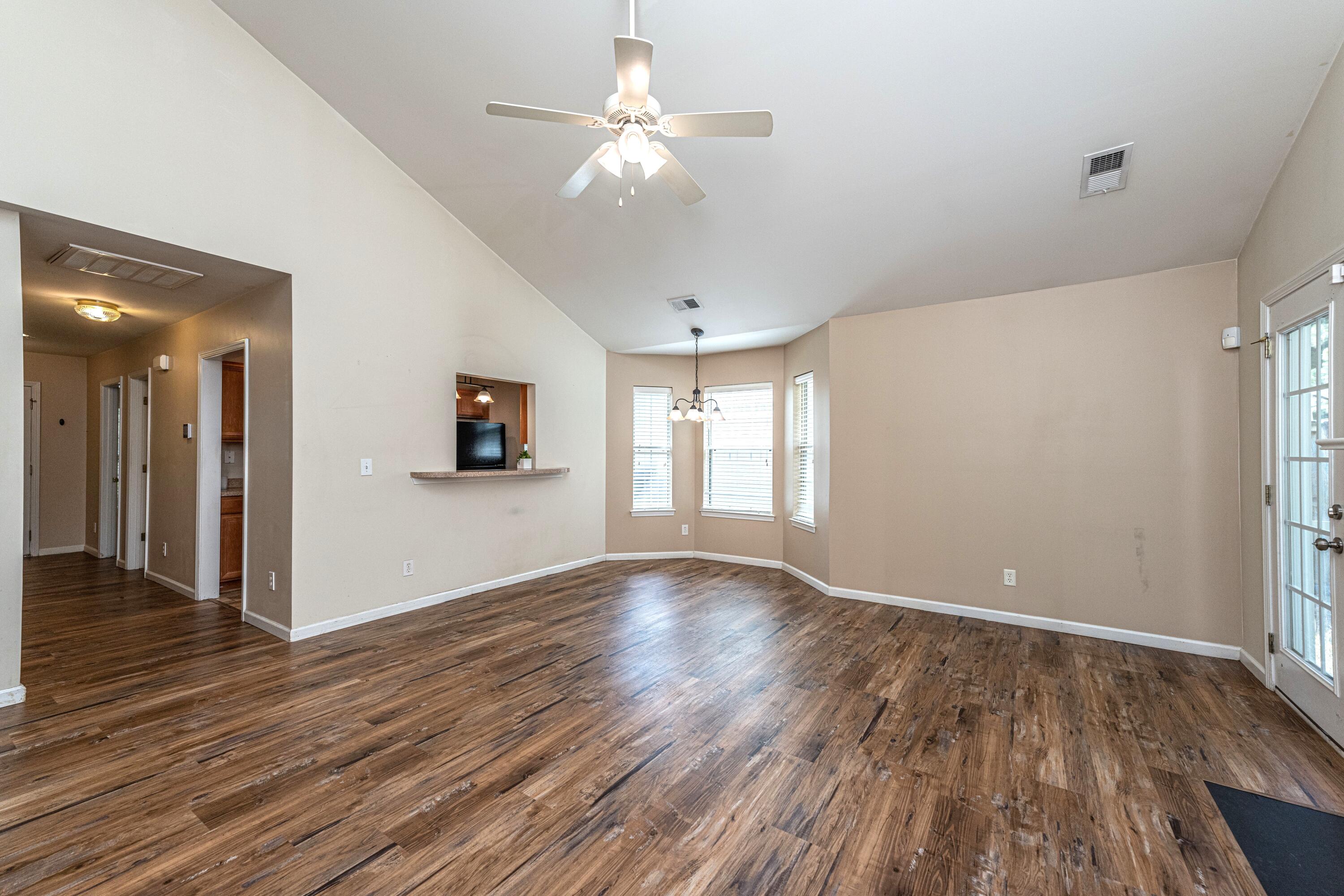 9296 Ayscough Road Summerville, SC 29485 - Photo 3 of 13 9296AyscoughLivingDiningLook to Kitchen