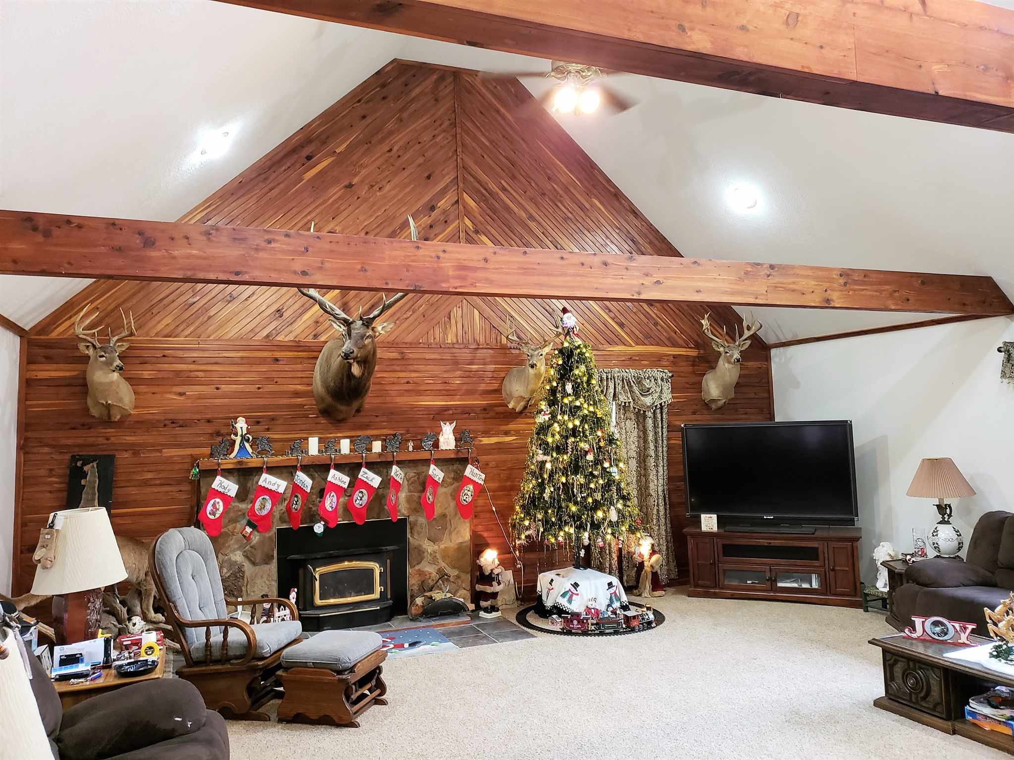 607 Maul Ridge Road Bedford, IN 47421 - Photo 11 of 36