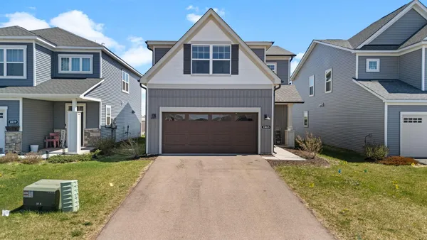 $440,000 | 1863 Ivy Street, Shakopee, MN 55379