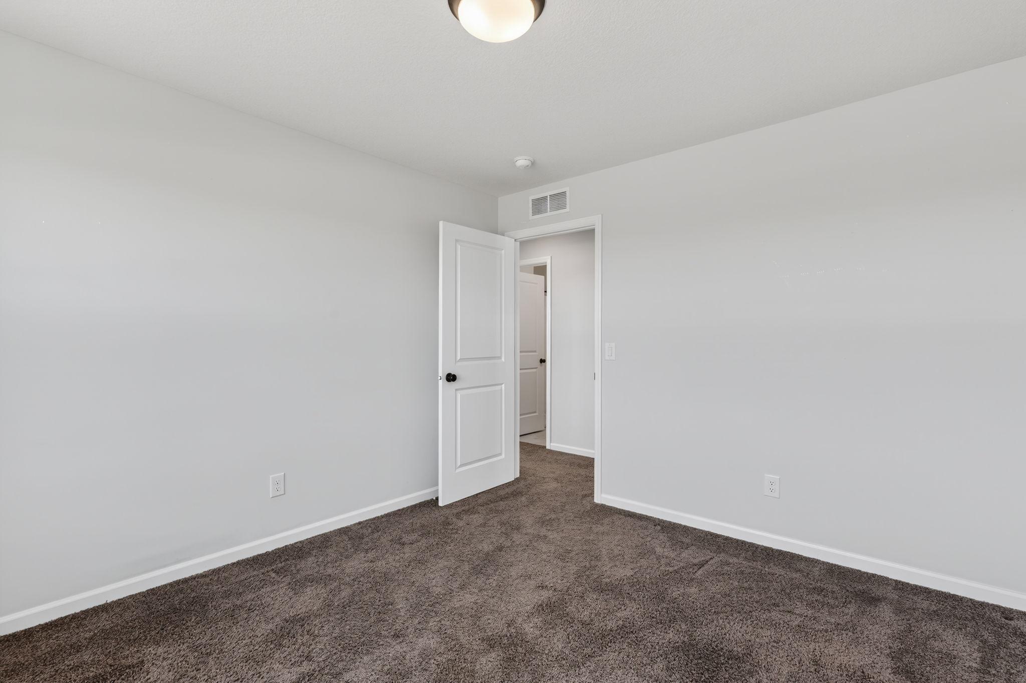 1863 Ivy Street Shakopee, MN 55379 - Photo 25 of 50