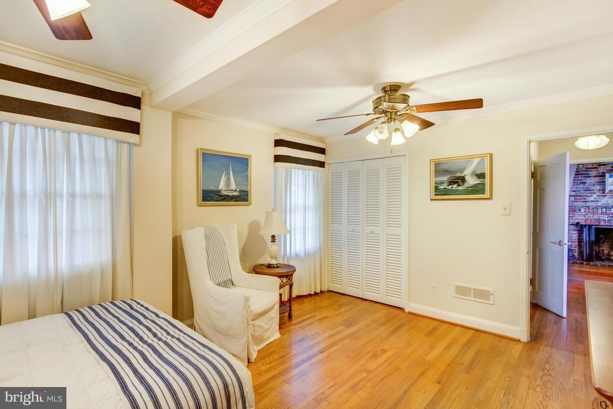 2150 Poplar Ridge Road Pasadena, MD 21122 - Photo 18 of 30 Second bedroom