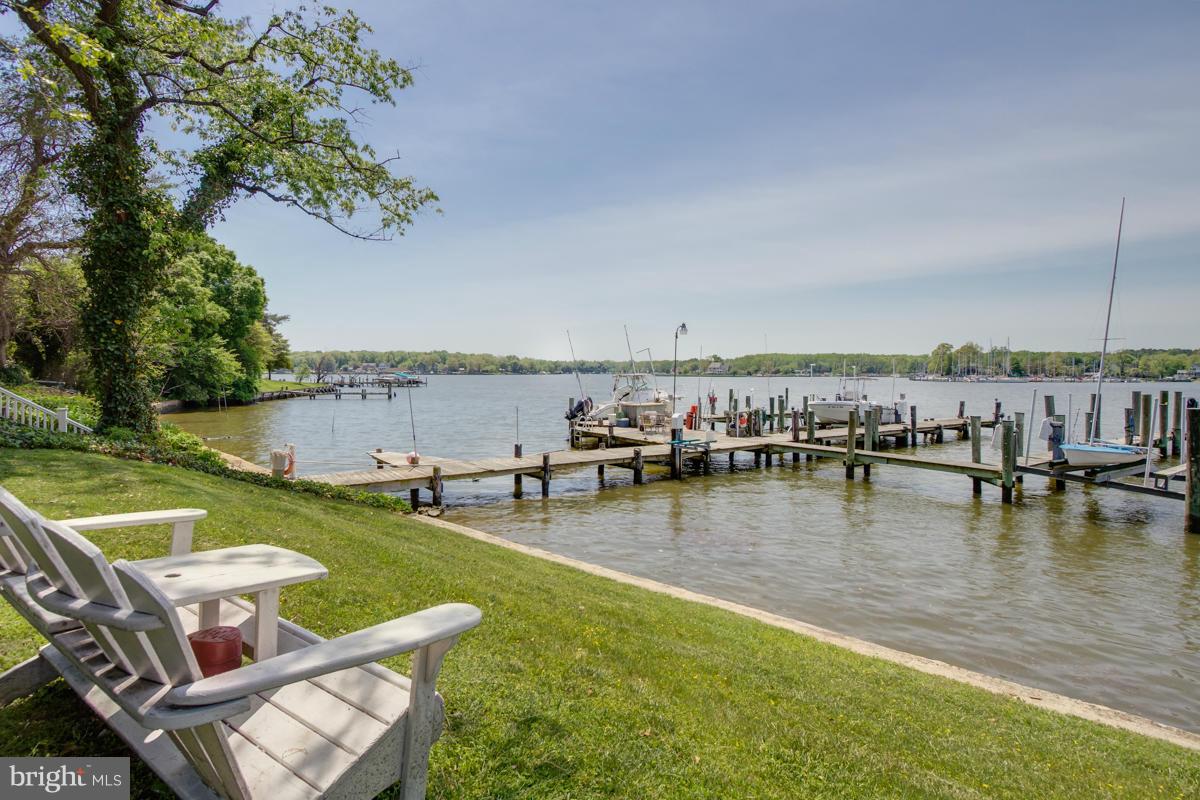 2150 Poplar Ridge Road Pasadena, MD 21122 - Photo 22 of 30 Bulkheaded shoreline