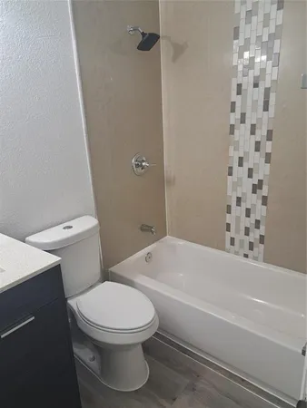$2,750 | 980 Southwest 76th Avenue, Unit 1, North Lauderdale, FL 33068