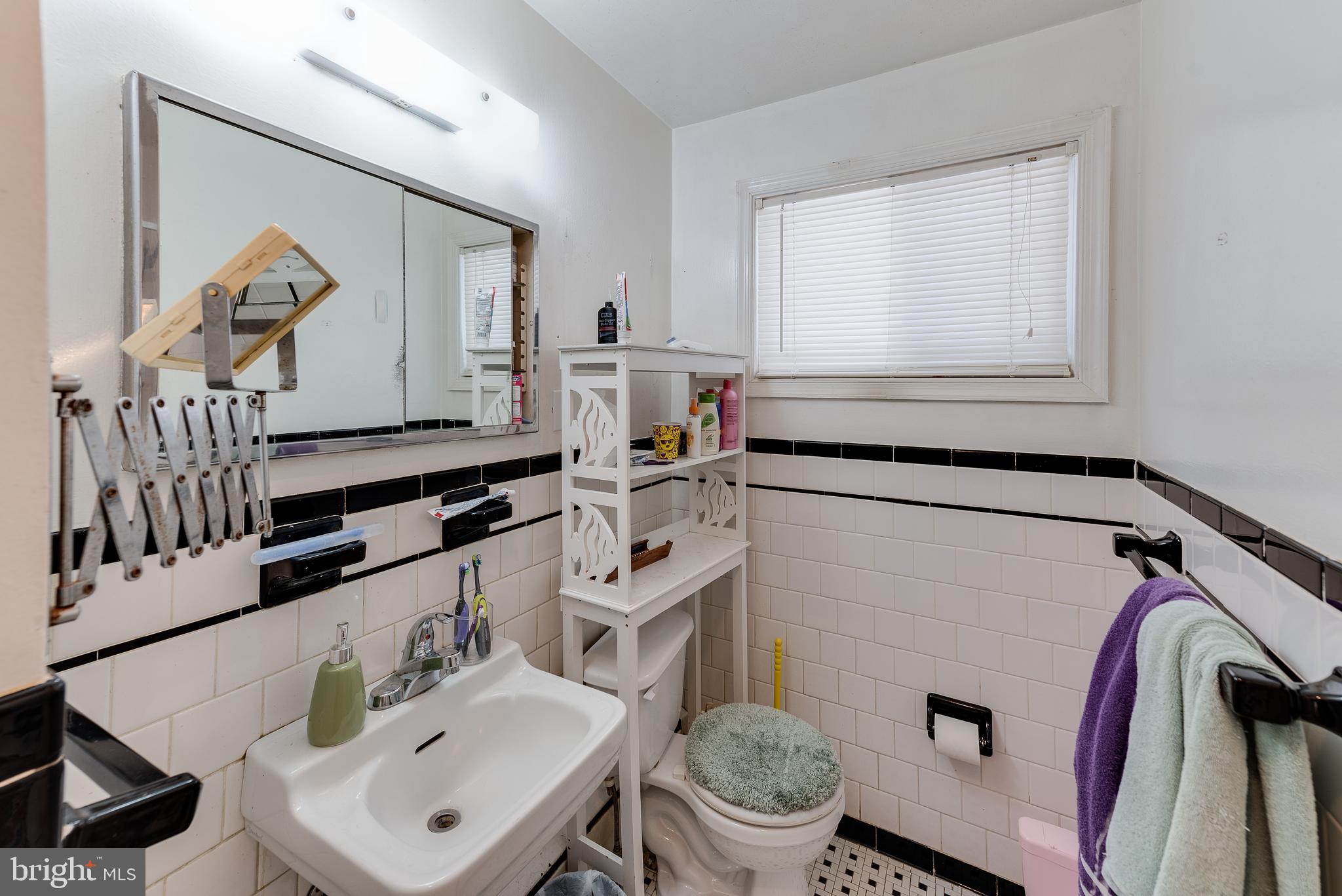 3833 Elmcroft Road Randallstown, MD 21133 - Photo 21 of 28 upstairs full bath