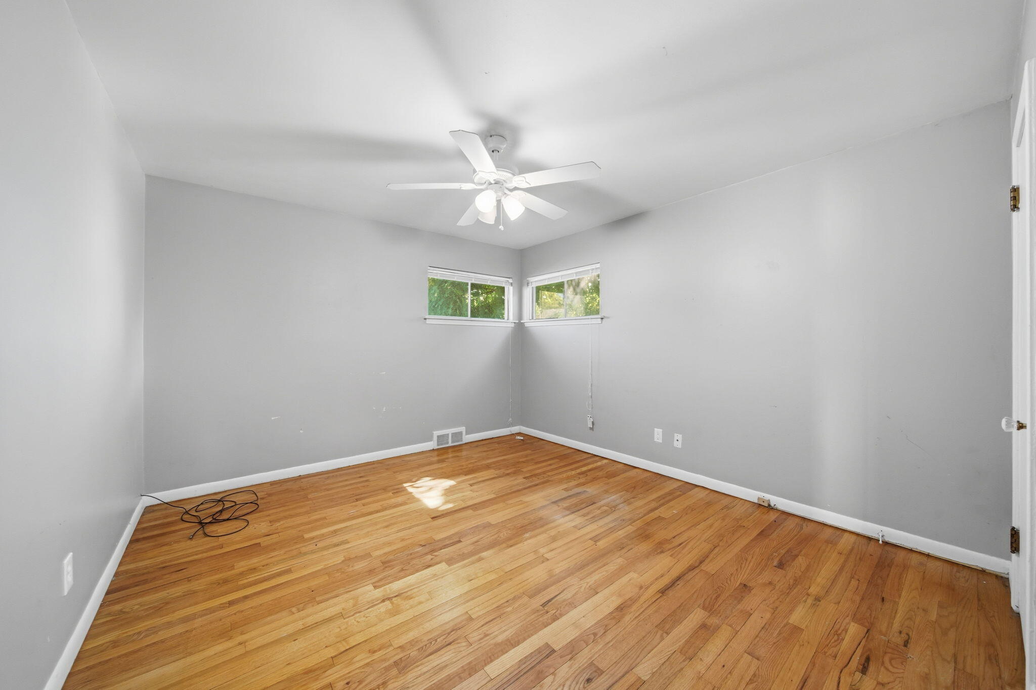 1241 Grove Road Ypsilanti, MI 48198 - Photo 14 of 35 14-web-or-mls-DSC06064