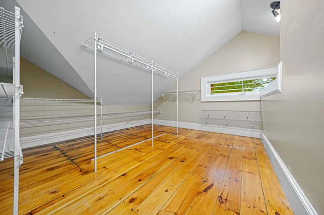 $1,690,000 | 920 Shore Road, Cape Elizabeth, ME 04107