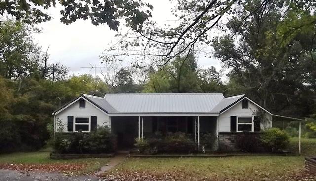 2207 Mentor Road Louisville, TN 37777 - Photo 1 of 14 Front