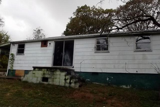 2207 Mentor Road Louisville, TN 37777 - Photo 2 of 14 Rear