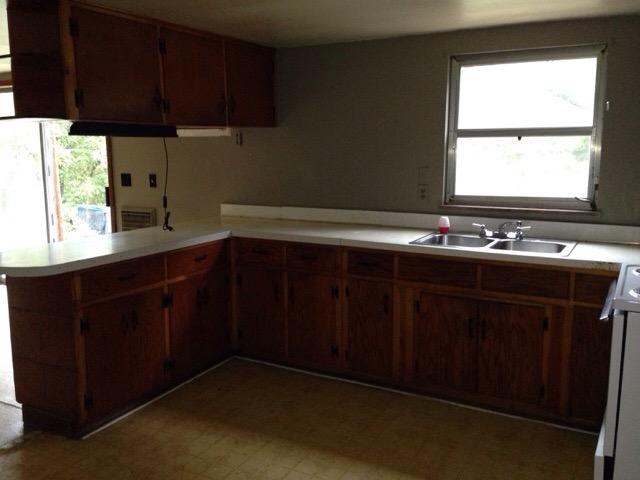 2207 Mentor Road Louisville, TN 37777 - Photo 10 of 14 9
