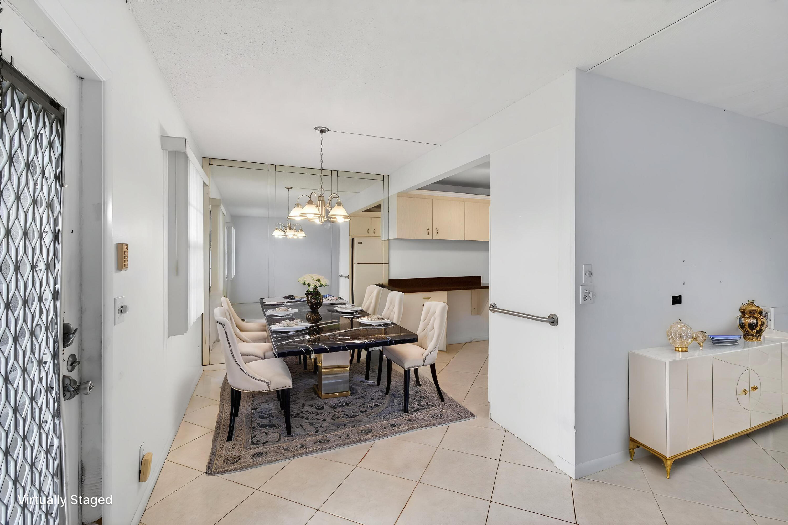 1009 Hythe A Boca Raton, FL 33434 - Photo 5 of 79 VIRTUAL-DINING-RM - Dining Room - Luxury