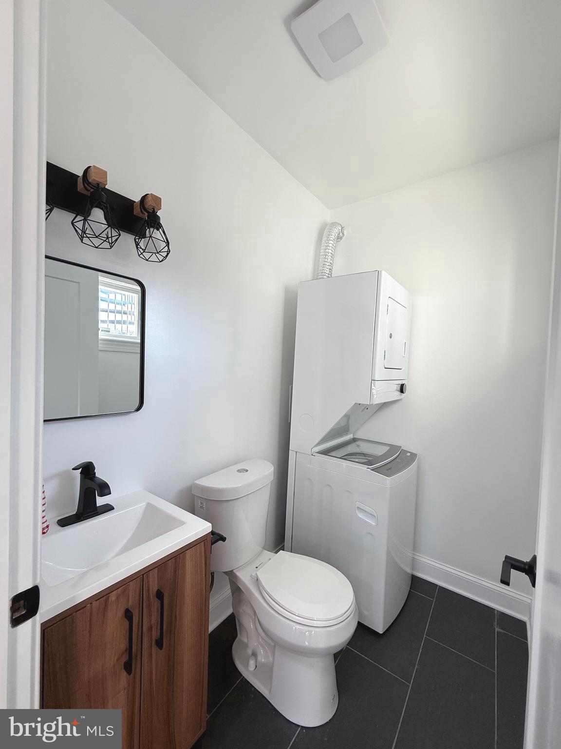 1113 Holbrook Terrace Northeast Washington, DC 20002 - Photo 23 of 63