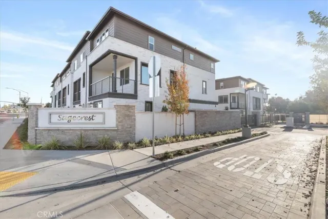 $640,990 | 9523 Hannah Way, Riverside, CA 92505