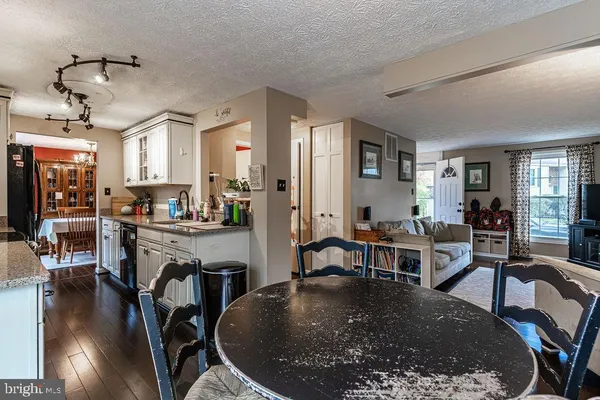 $3,828 | 6221 Wilmington Drive, Burke, VA 22015