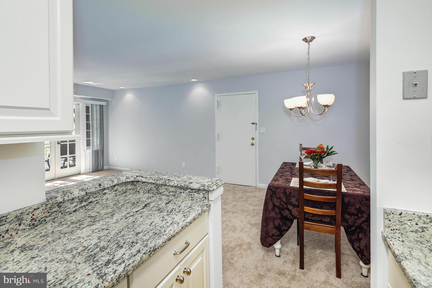 5905 Noblestown Road, Unit 57 Springfield, VA 22152 - Photo 15 of 24 Kitchen