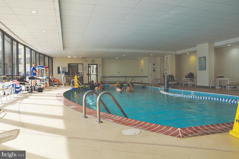 5225 Pooks Hill Road, Unit 1404S Bethesda, MD 20814 - Photo 26 of 29 Indoor Pool