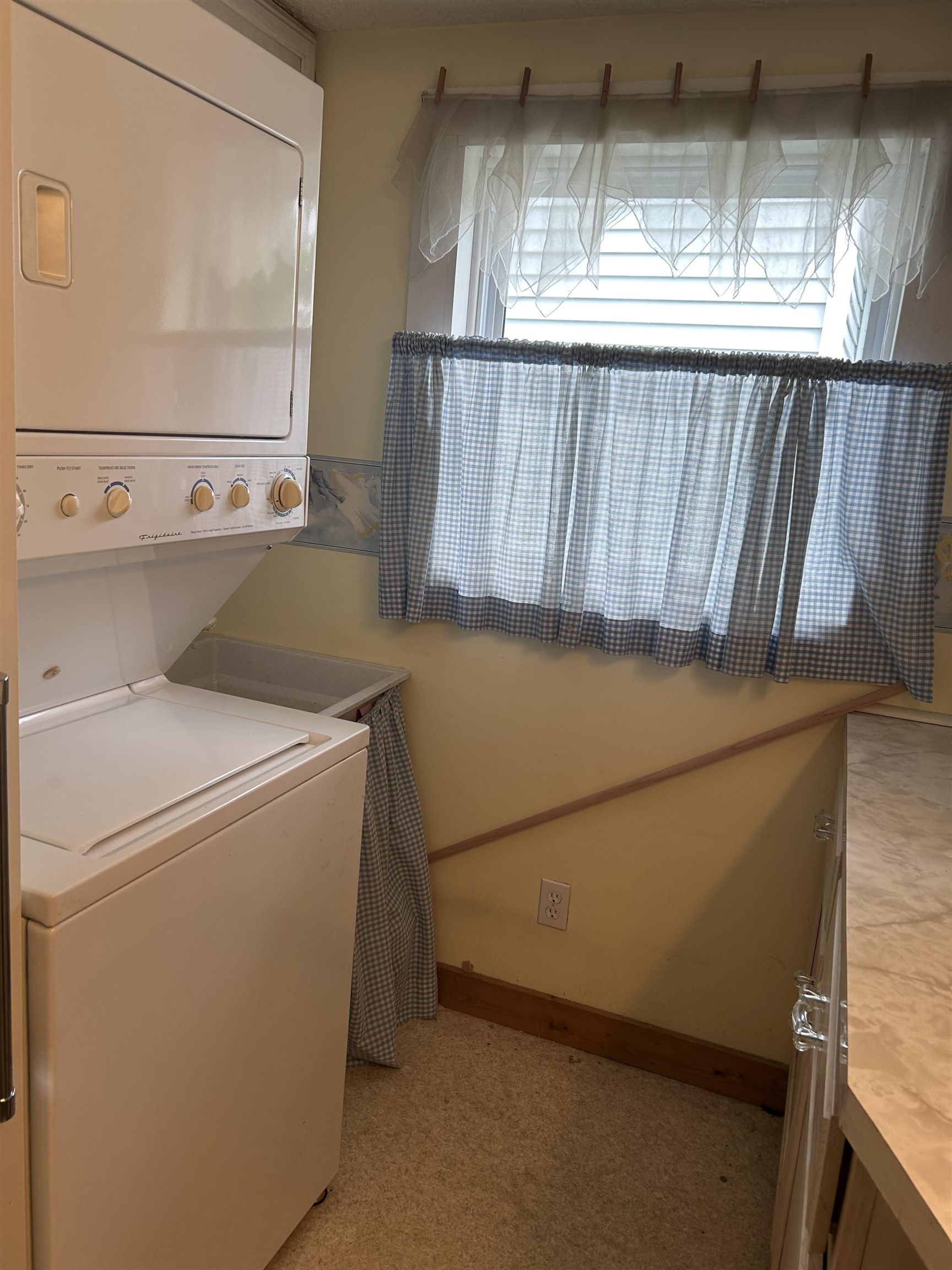 322 North Main Street Perry, MI 48872 - Photo 25 of 32 50180110-3ee857e6-e632-4f84-b60d-78e0cb58dff2.JPG