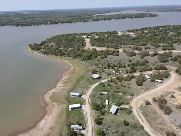 $195,000 | 1431-1433 Lake Front Circle, May, TX 76857