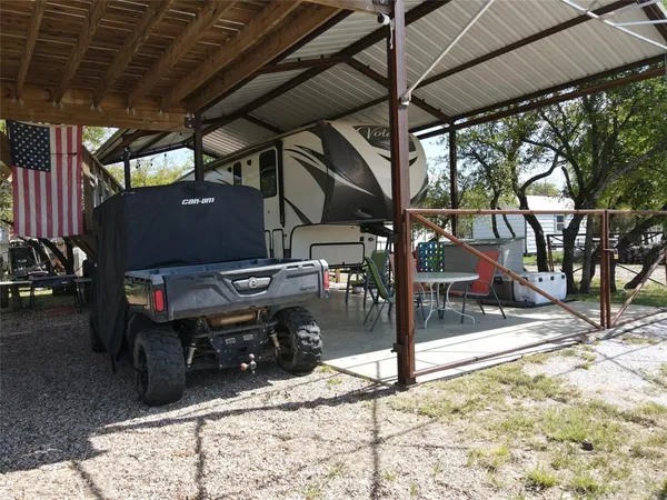 $195,000 | 1431-1433 Lake Front Circle, May, TX 76857