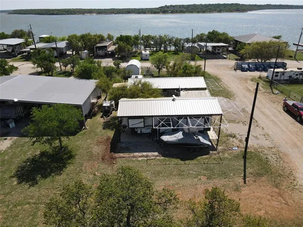 $195,000 | 1431-1433 Lake Front Circle, May, TX 76857