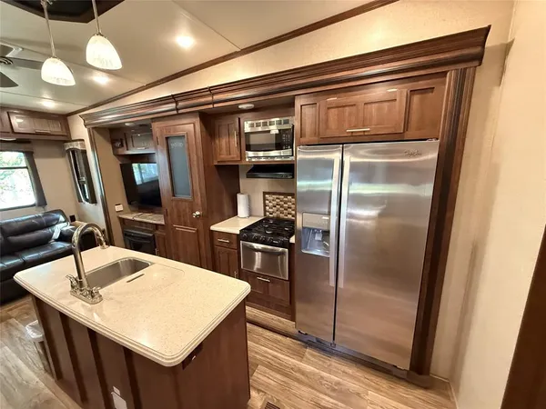 $195,000 | 1431-1433 Lake Front Circle, May, TX 76857