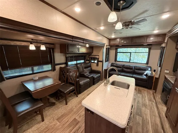 $195,000 | 1431-1433 Lake Front Circle, May, TX 76857