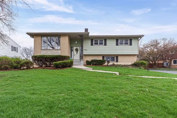 $4,500 | 6543 South Stough Street, Willowbrook, IL 60527