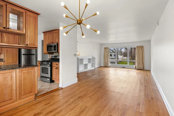 $4,500 | 6543 South Stough Street, Willowbrook, IL 60527