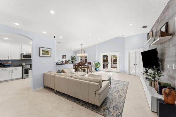 $525,000 | 8335 Duomo Circle, Boynton Beach, FL 33472