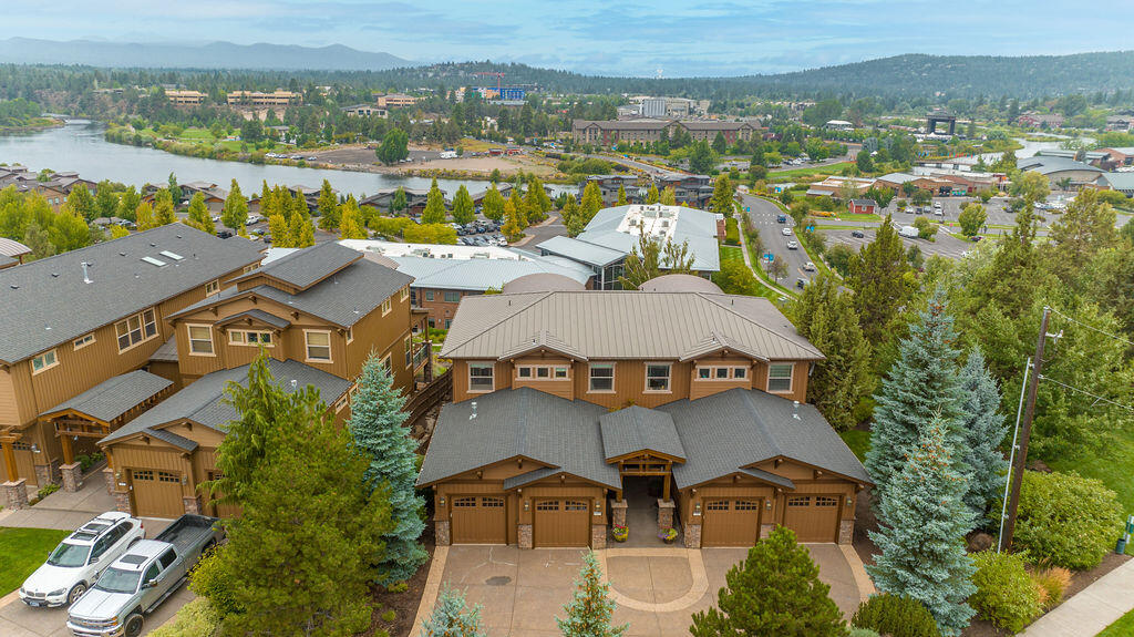 913 Southwest Vantage Point Way Bend, OR 97702 - Photo 55 of 59 RileyVisuals-20