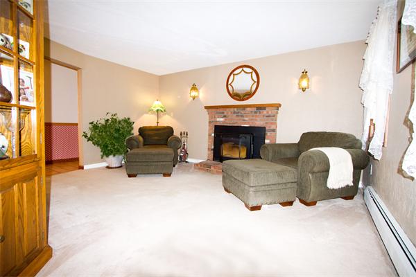 532 A Hubbardston Road Princeton, MA 01541 - Photo 10 of 20 a living room with furniture and a fireplace
