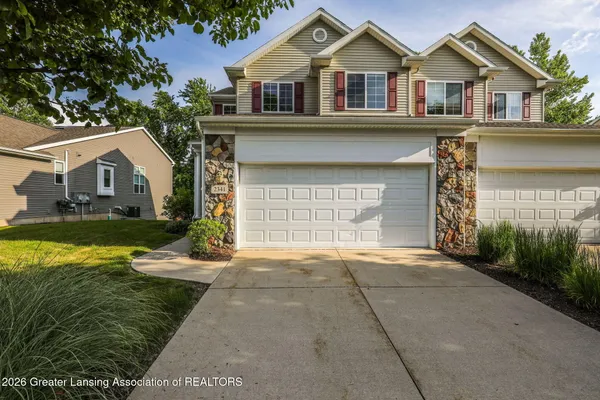$363,890 | 2341 Fieldstone Drive, Unit 38, Okemos, MI 48864