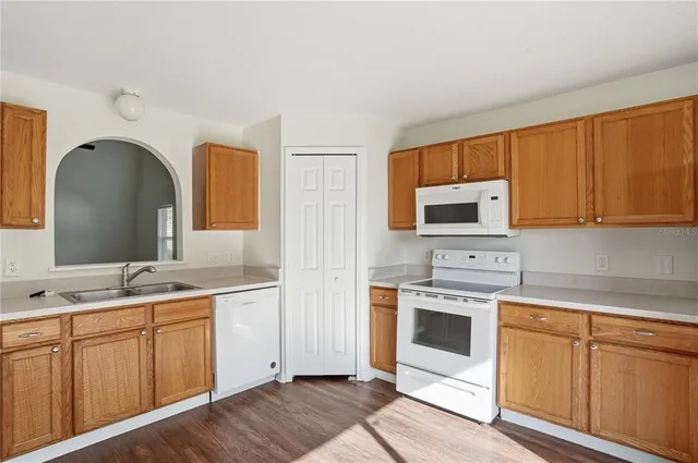 $329,900 | 13629 Silver Charm Court, Riverview, FL 33579