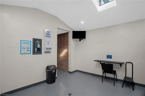 $1,350 | 105 Dahl Street, Unit C, Madison, NC 27025