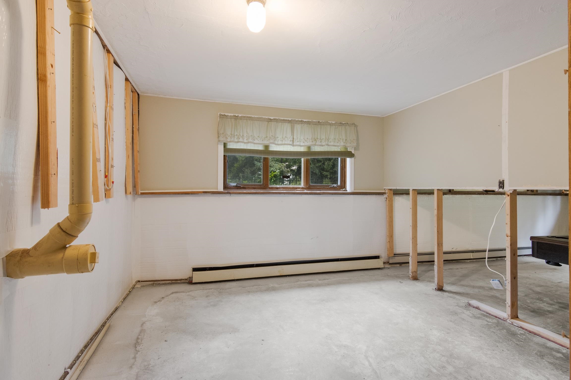 3120 Zimmerman Road Traverse City, MI 49684 - Photo 31 of 47 1926164-99aa2495-82fc-421a-8c92-7ab034e2efd6.JPG