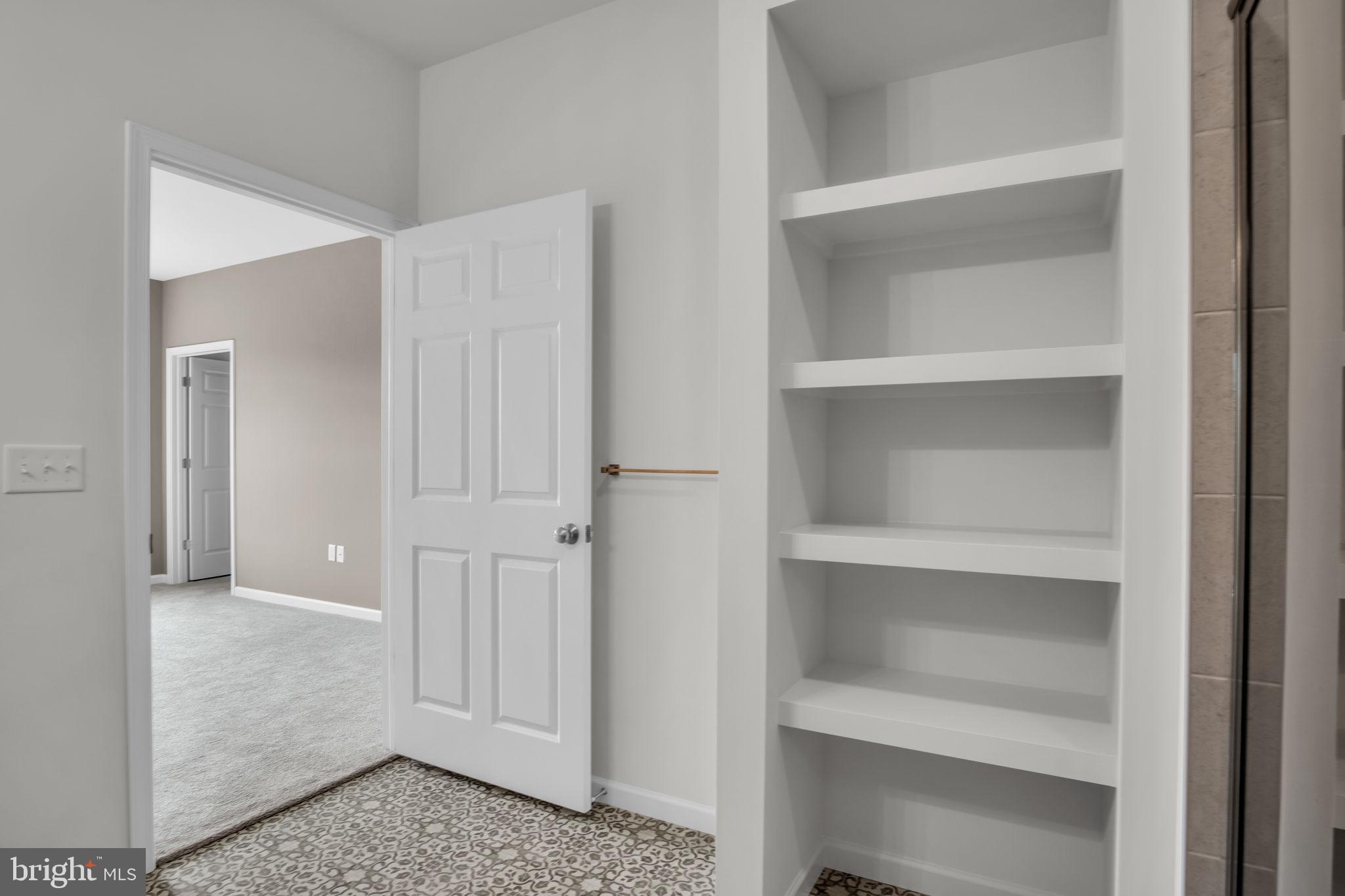 907 Shadowbrooke Dover, PA 17315 - Photo 11 of 14