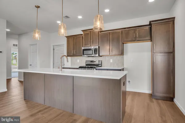 $401,990 | 907 Shadowbrooke, Dover, PA 17315