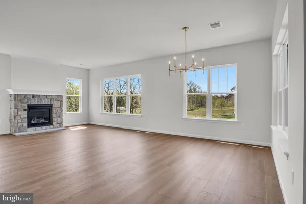 $401,990 | 907 Shadowbrooke, Dover, PA 17315