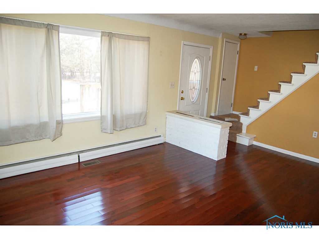 2545 Shetland Road Toledo, OH 43617 - Photo 4 of 20 Gallery Image 4