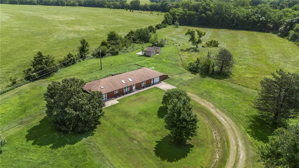 33155 Block Road Paola, KS 66071 - Photo 48 of 51