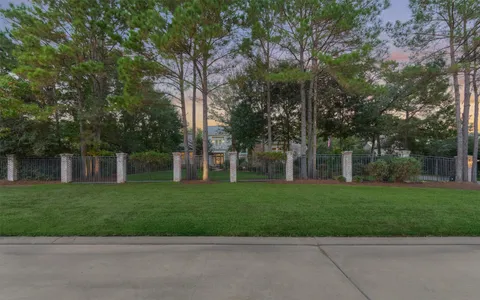 $2,275,000 | 859 Eagle Pointe, Montgomery, TX 77316