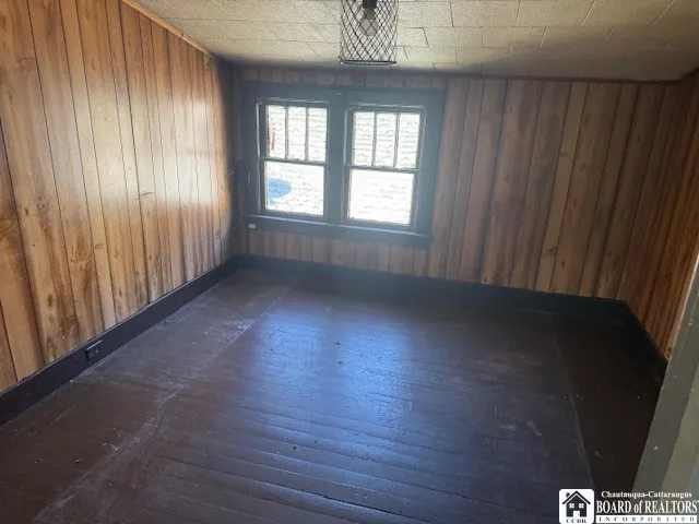 $99,900 | 43 Sampson Street, Jamestown, NY 14701