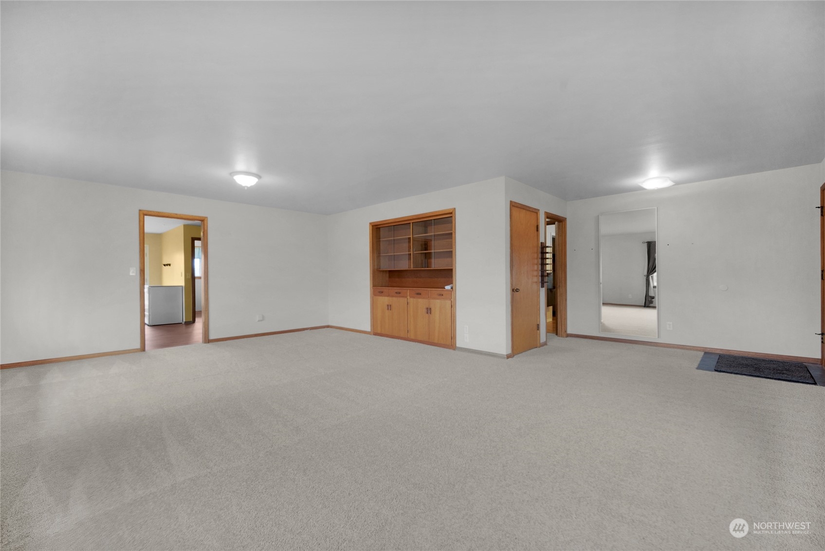 2101 Rockefeller Avenue Everett, WA 98201 - Photo 8 of 26 a view of empty room with an empty room