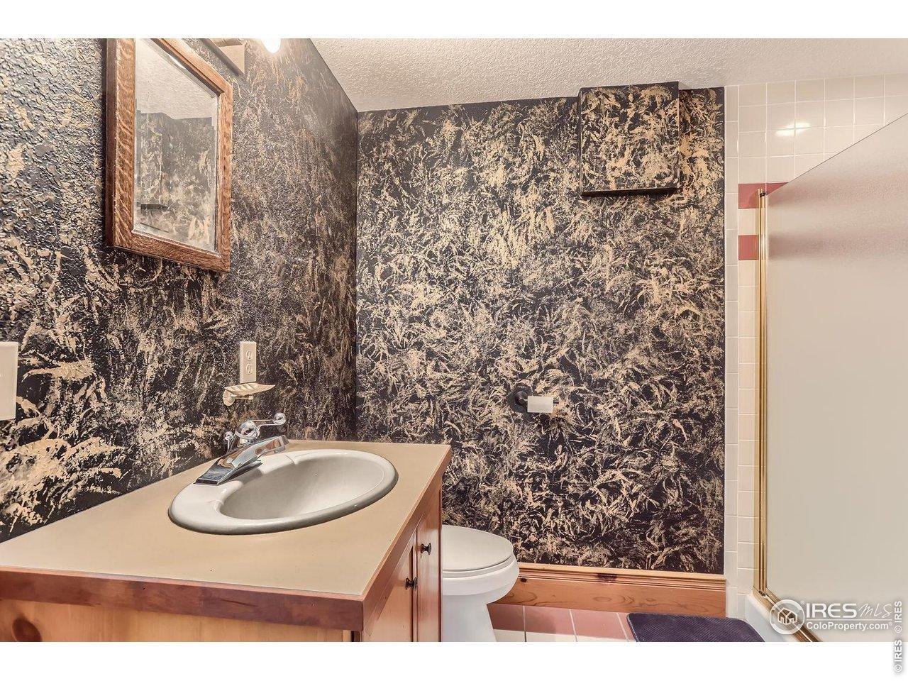 2450 Eagle Ridge Road Longmont, CO 80503 - Photo 17 of 31