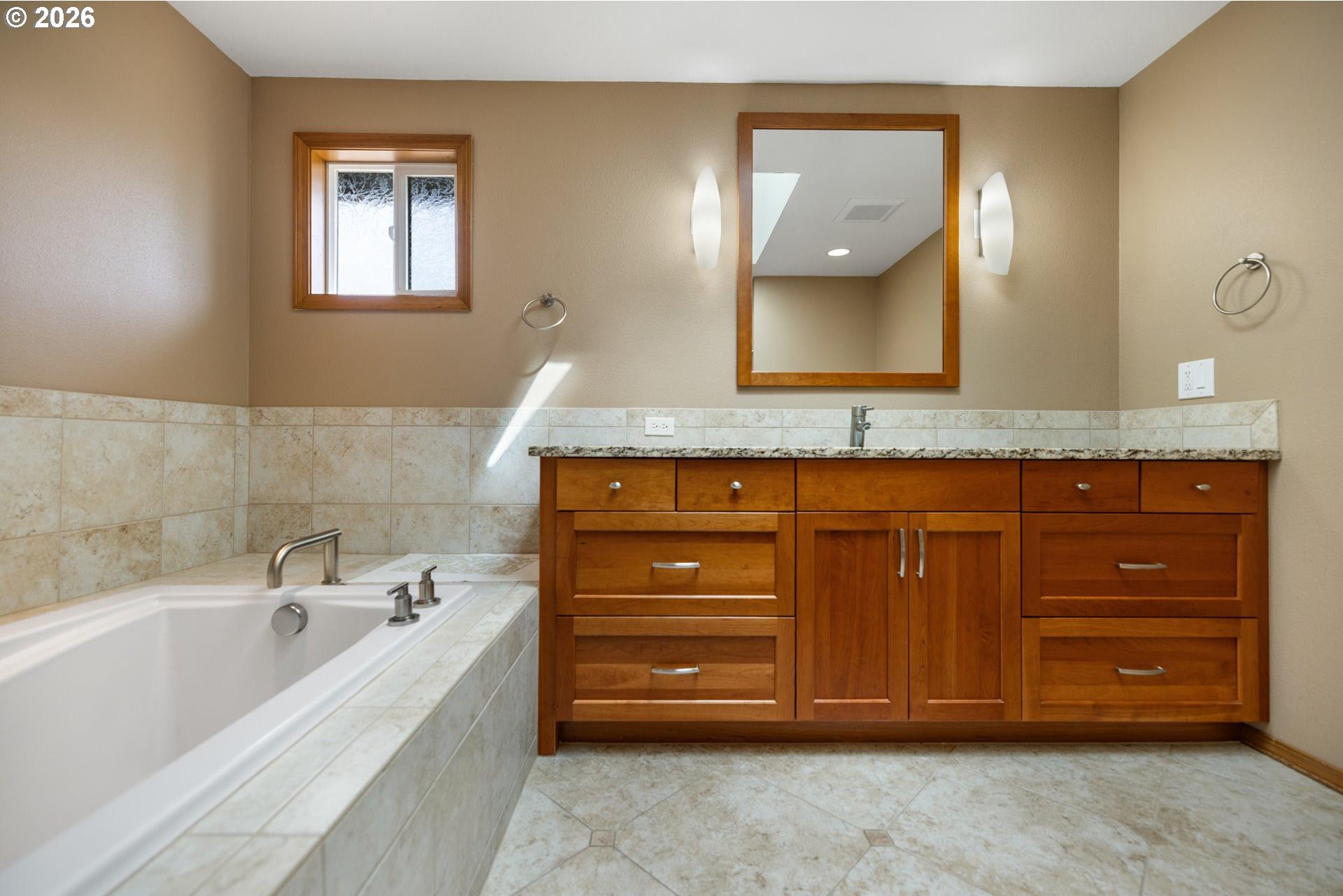 15615 Northwest Ridgetop Lane Beaverton, OR 97006 - Photo 17 of 30 Bedroom, Primary