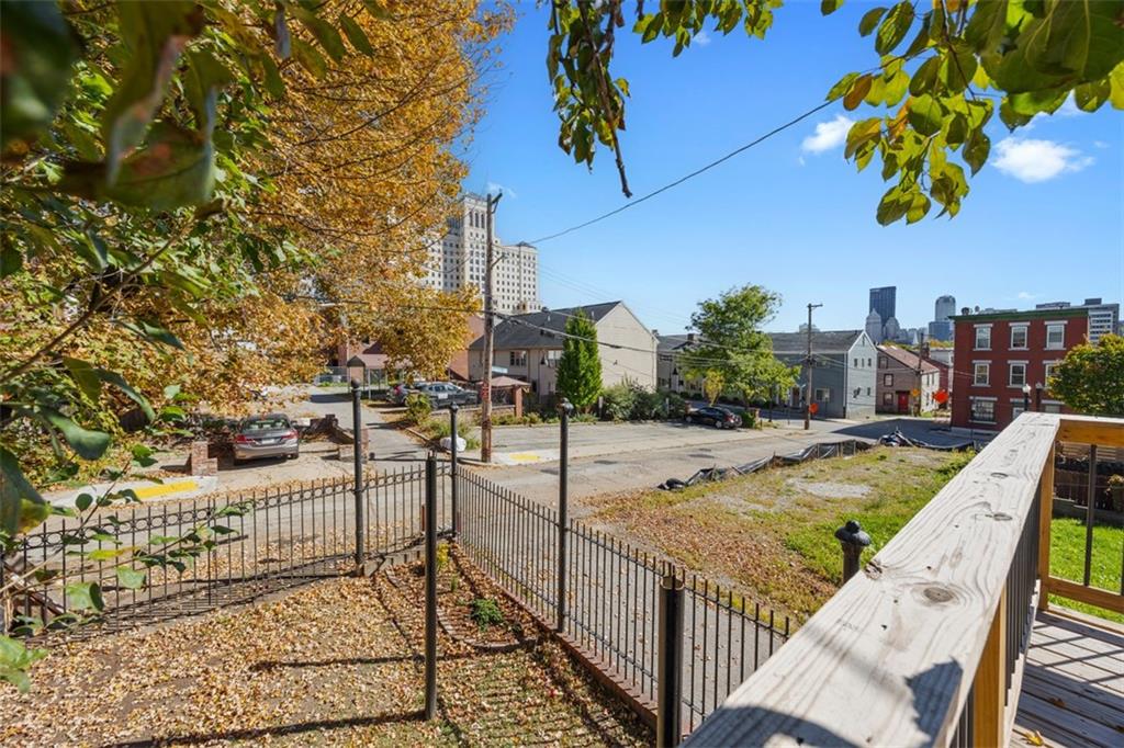 1312 Boyle Street Pittsburgh, PA 15212 - Photo 23 of 50 a view of swimming pool from a balcony