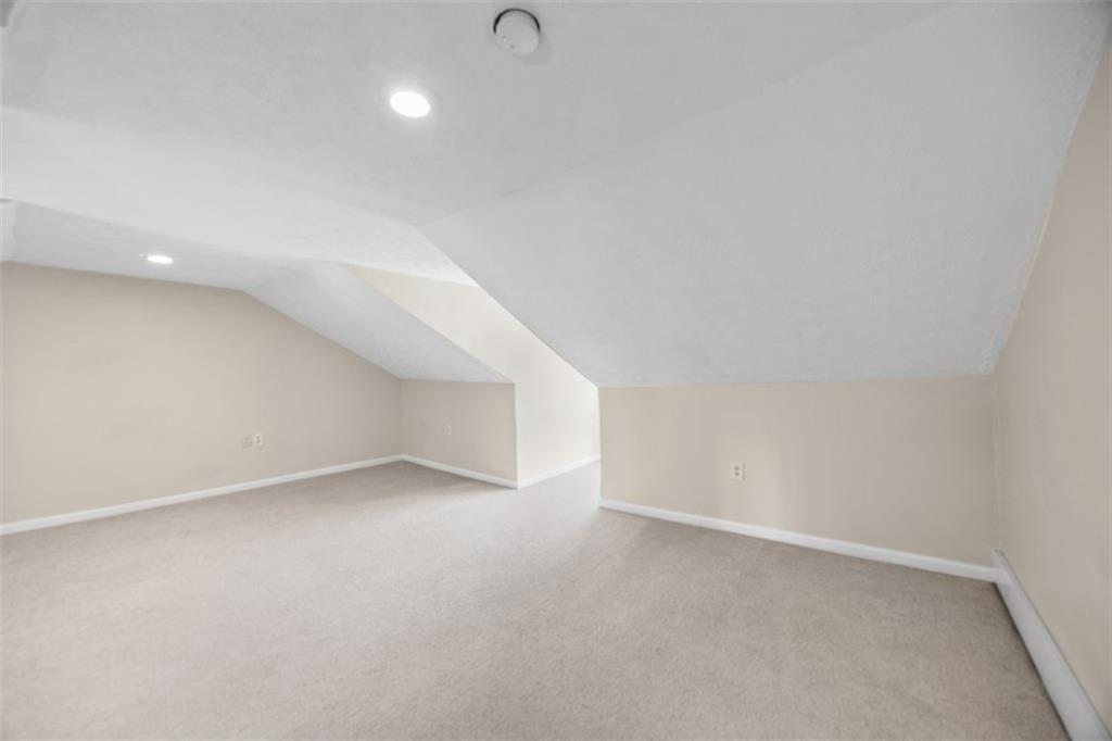 1312 Boyle Street Pittsburgh, PA 15212 - Photo 35 of 50 a view of an empty room