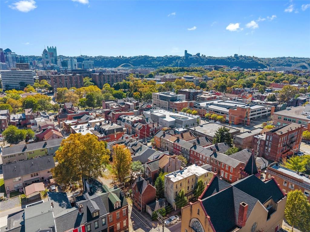 1312 Boyle Street Pittsburgh, PA 15212 - Photo 46 of 50 a view of a city with mountains in the background